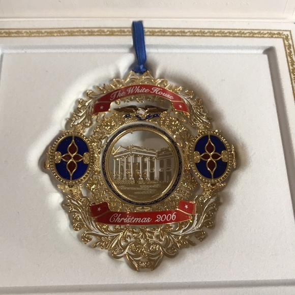 4 - The White House Historical Association Christmas Ornaments - Picture 6 of 11